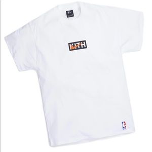 Kith x Nike t shirt size- Small